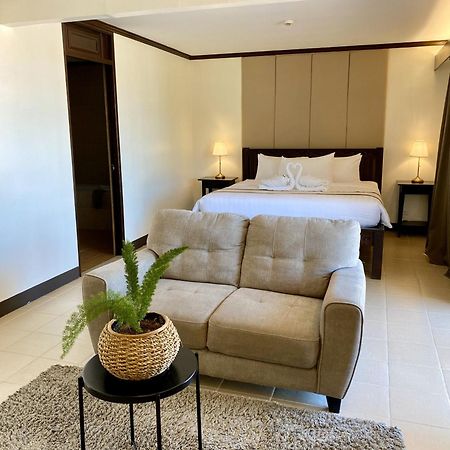 Plaza Del Norte Hotel And Convention Center 라오아그 외부 사진