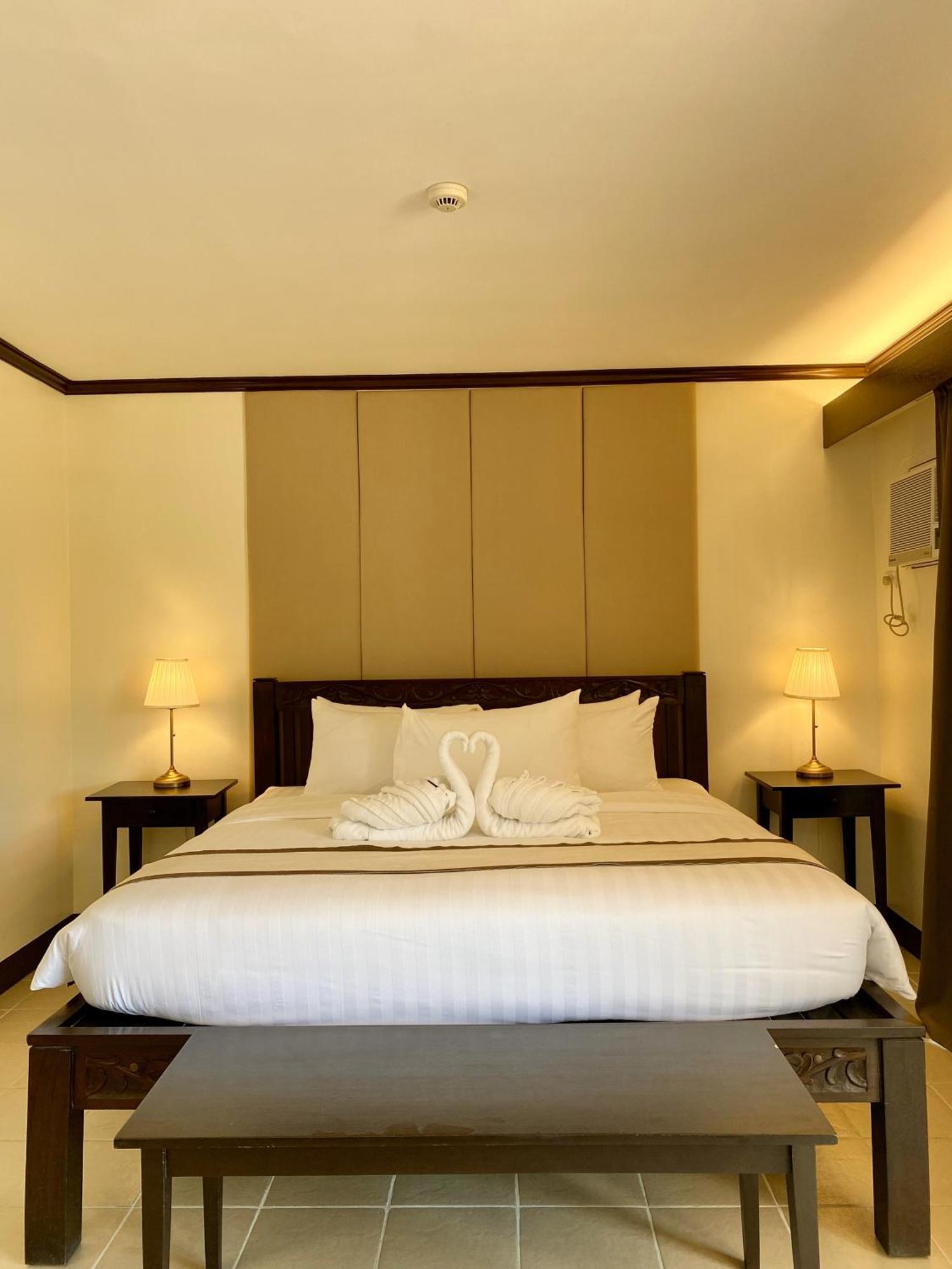 Plaza Del Norte Hotel And Convention Center 라오아그 외부 사진