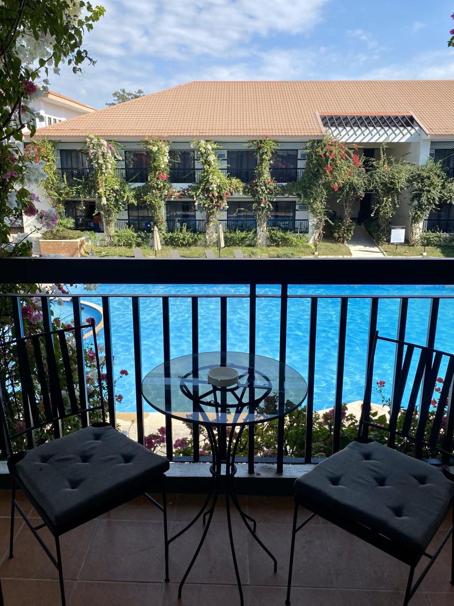Plaza Del Norte Hotel And Convention Center 라오아그 외부 사진